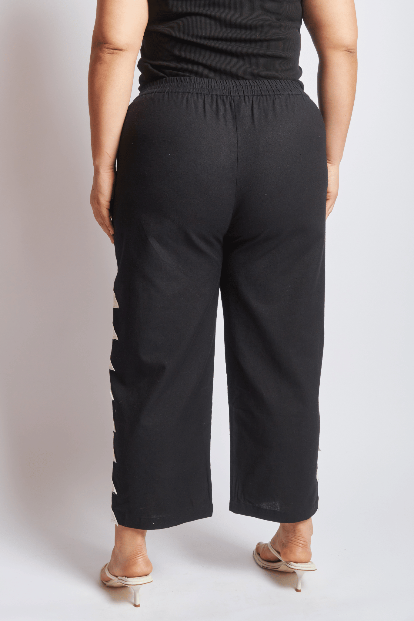 PHOEBE PANTS | BLACK APPLIQUE X CREAM