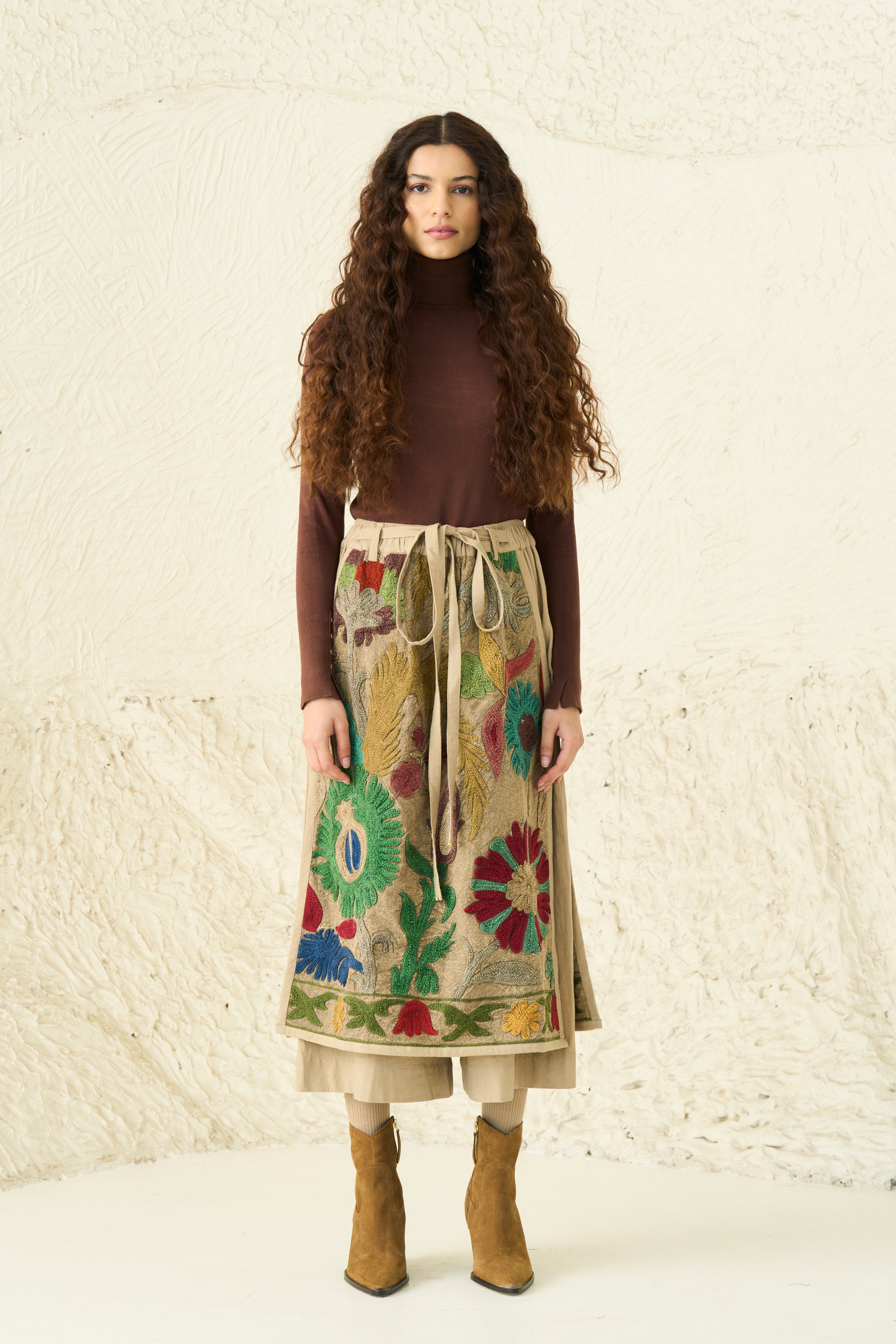 QUARTER PANT | GUL EMBROIDERY