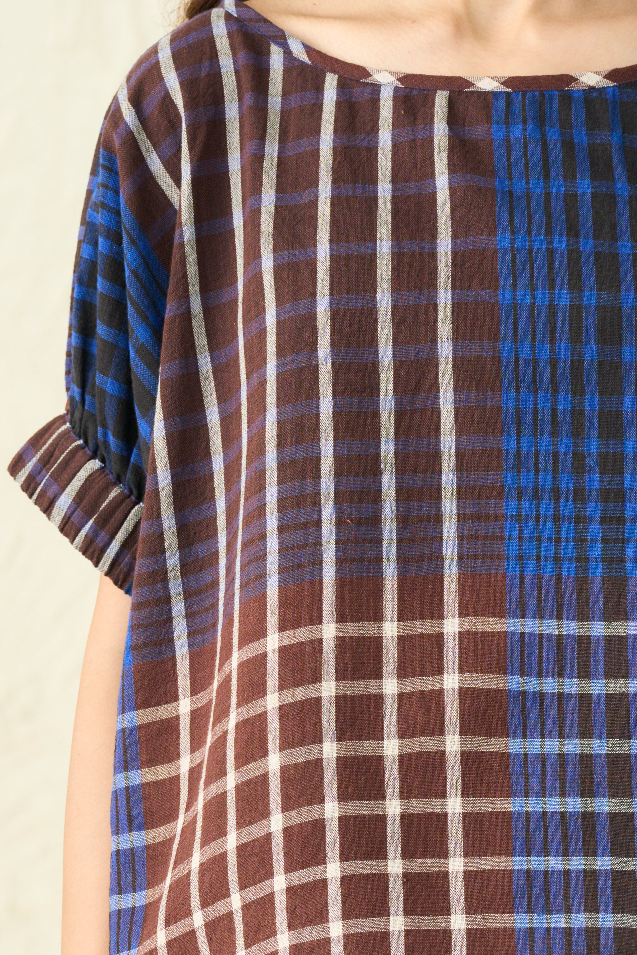 KAYA TOP | BISCOTTI CHEX