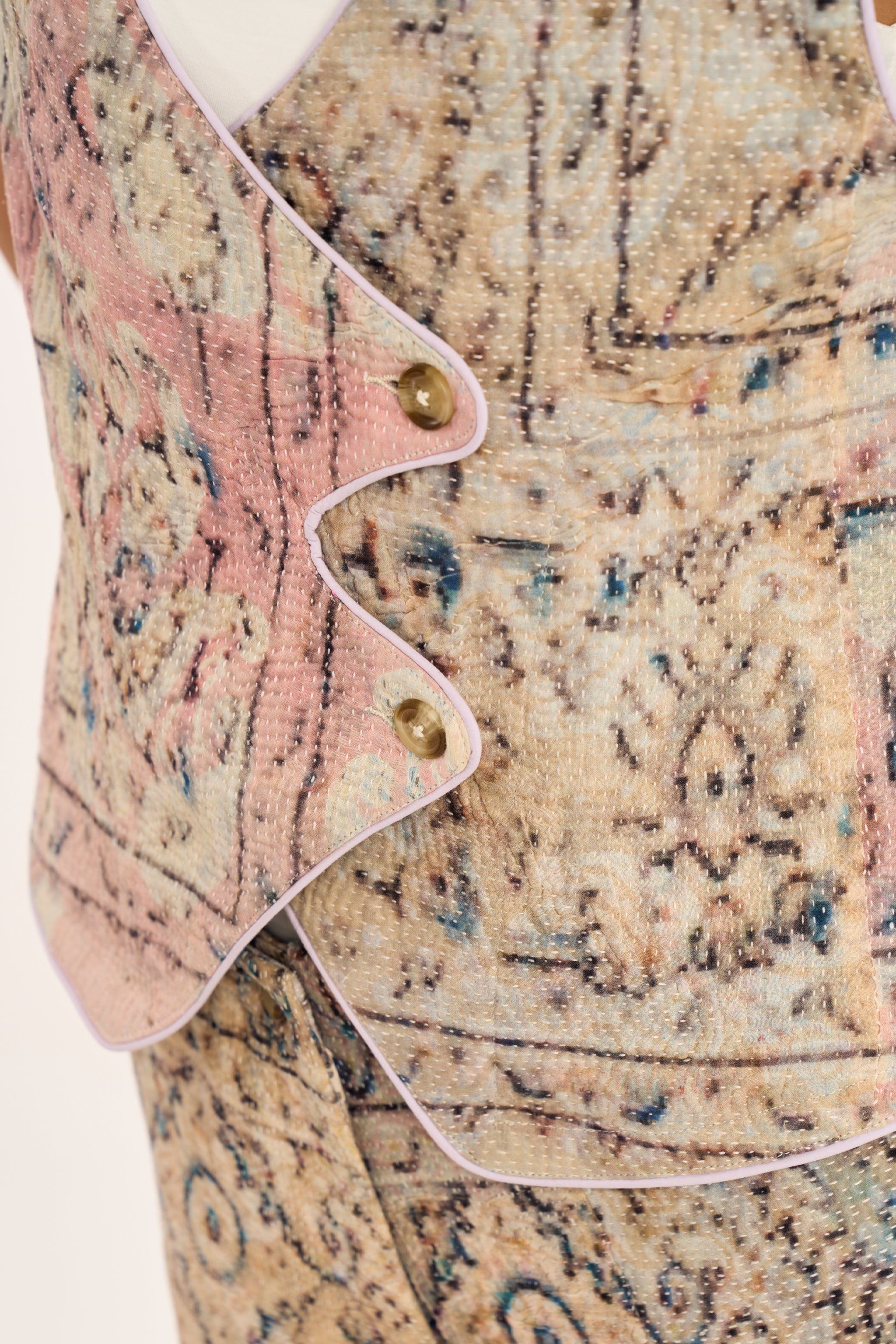 CARMEN VEST | MEADOW TAPESTRY