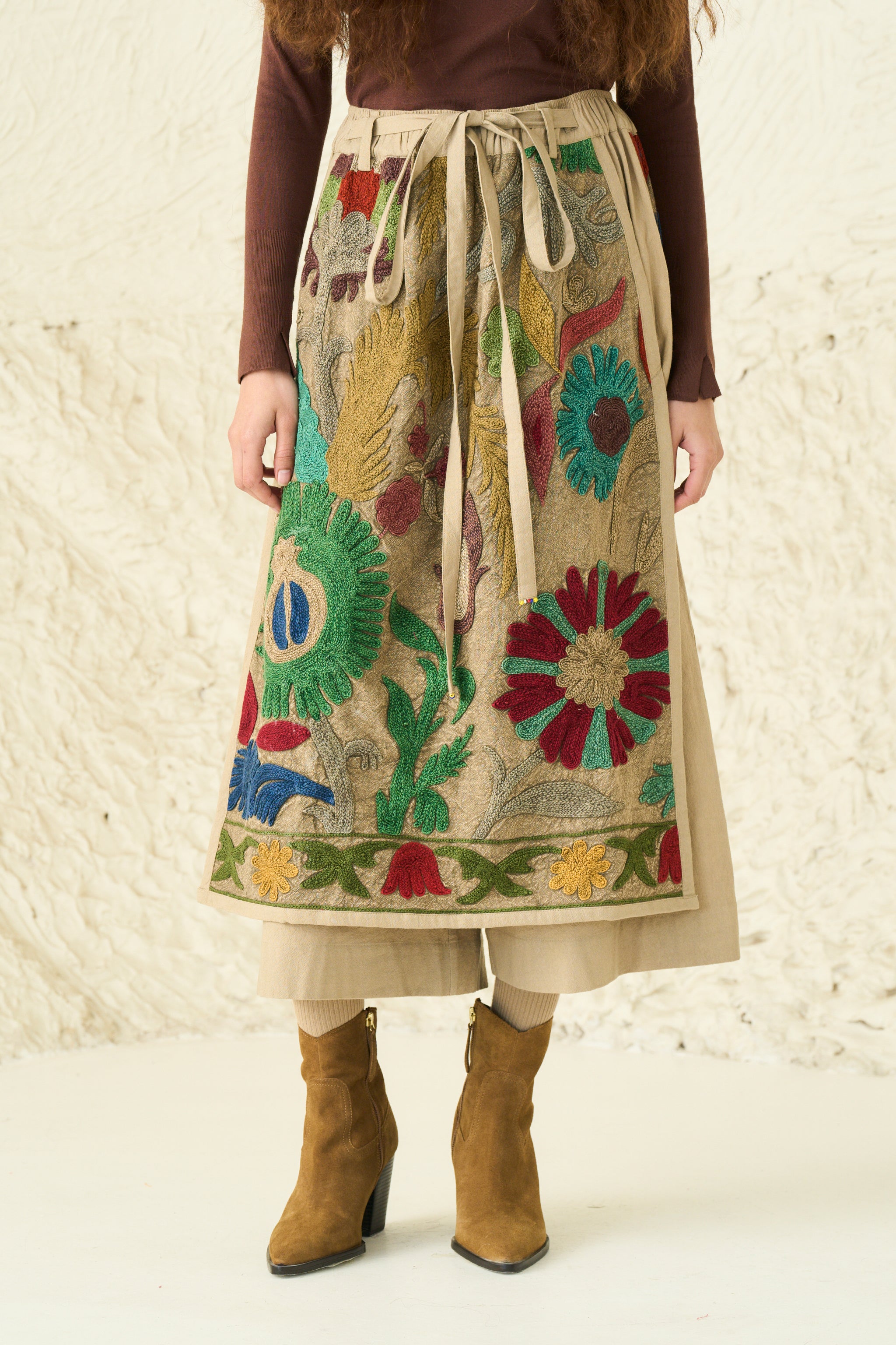 QUARTER PANT | GUL EMBROIDERY