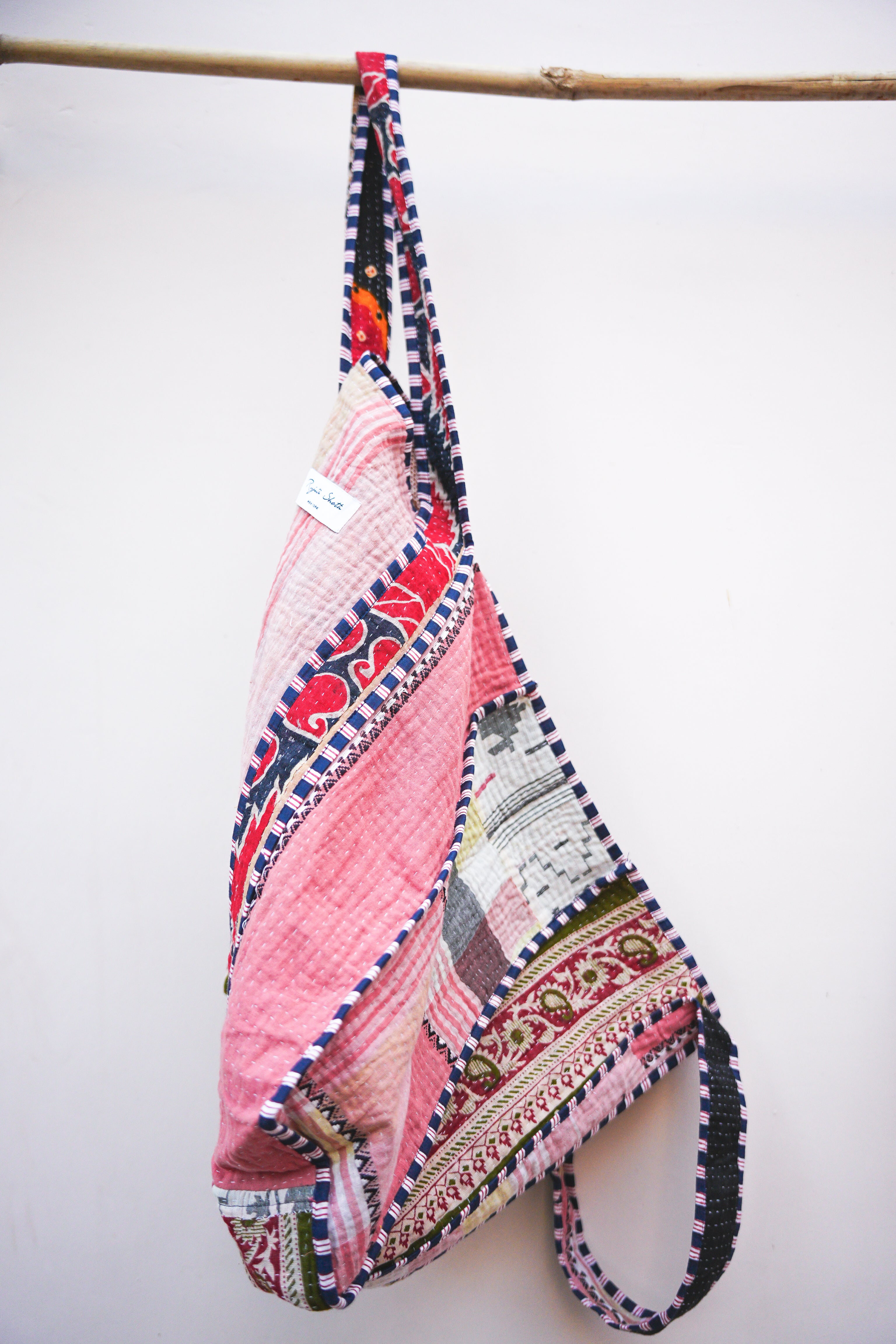 🎁 KANTHA TOTE | VARIETY (100% off)