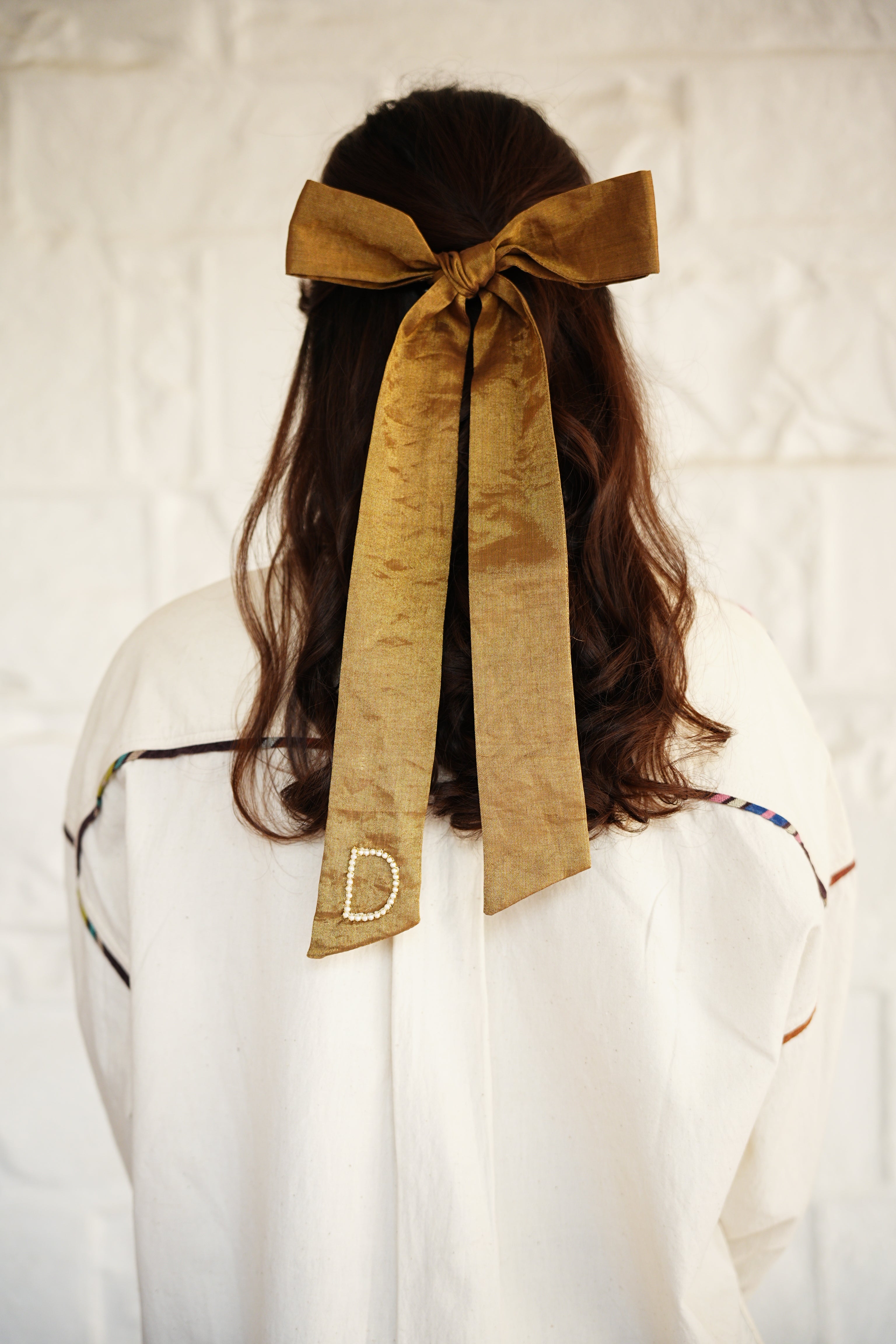 GILDED BOW | GOLD Rujuta Sheth GILDED BOW | GOLD Rujuta Sheth