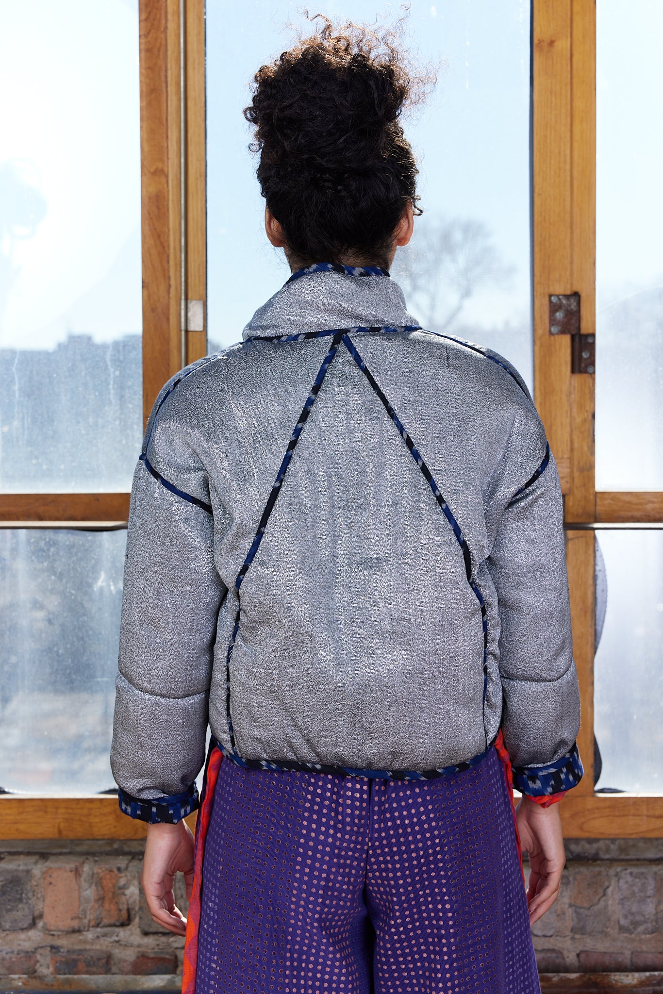 MAG REVERSIBLE PUFFER | SAPPHIRE IKAT X ONYX METALLIC