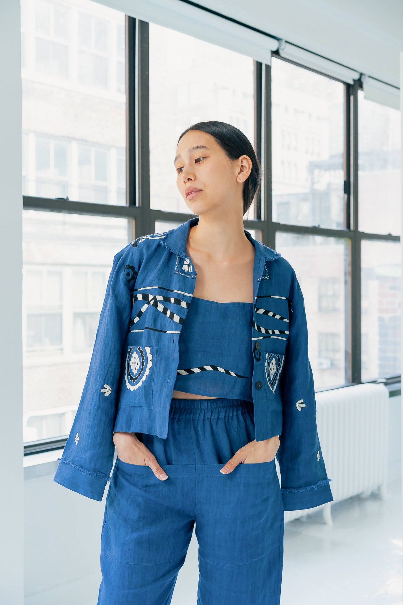 PHOEBE PANT RUJUTA SHETH 5
